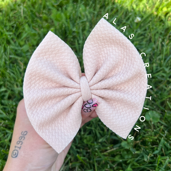 Cosmic Latte - Big Bow