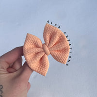 Apricot - 3” Mini Bow